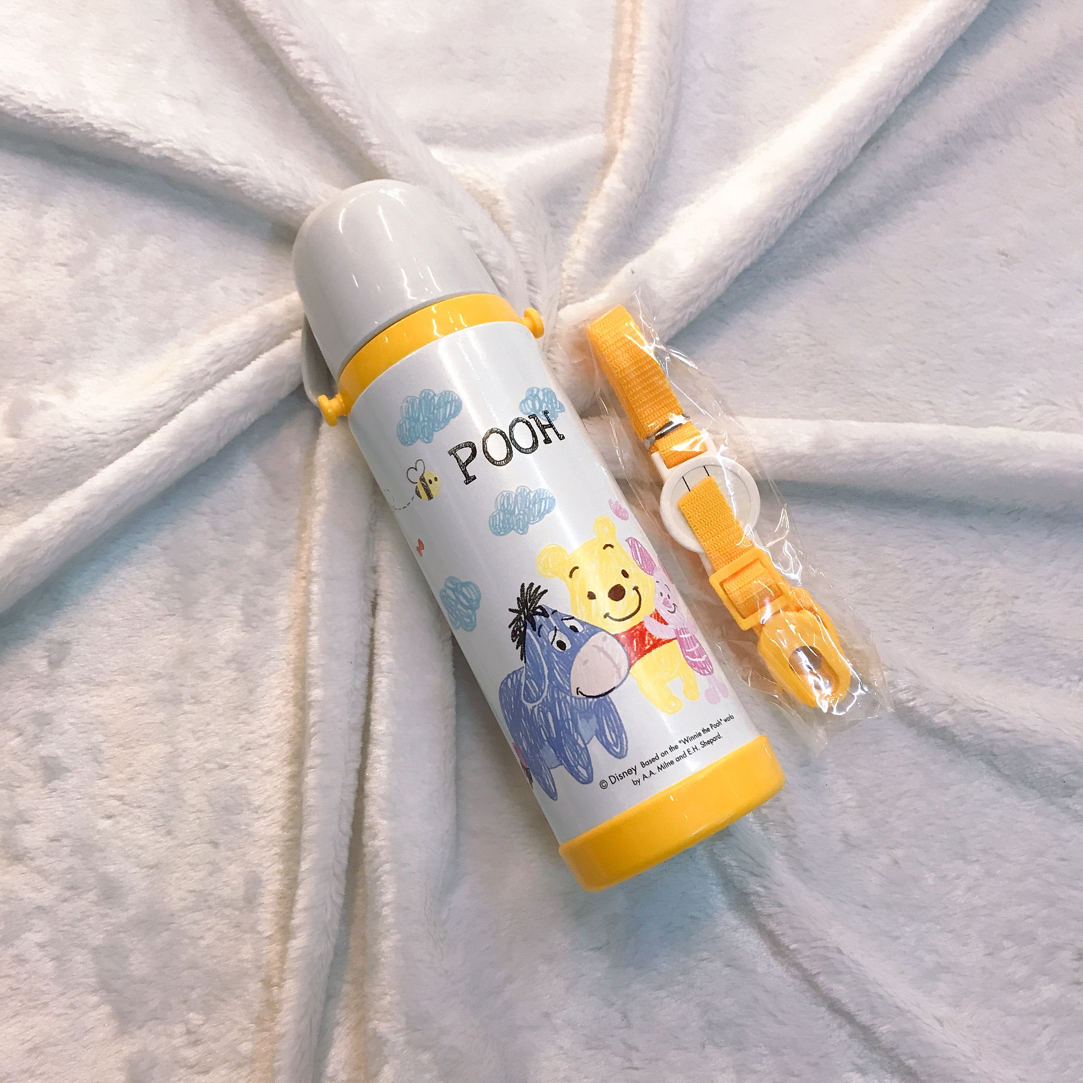 Bình nước giữ nhiệt hình gấu Pooh và những người bạn màu trắng cho trẻ em, các bé, học sinh -  - WD-3410PHTR-3