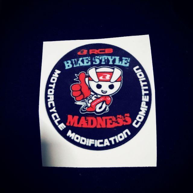 Tem Decal Logo RCB Nền Đen Hình Tròn Dán Xe