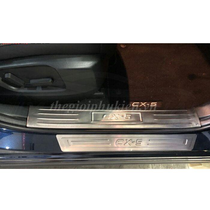 Bộ sản phẩm ỐP BẬC CỐP VÀ BẬC CỬA Inox xe Mazda CX5, CX-5 2016-2017