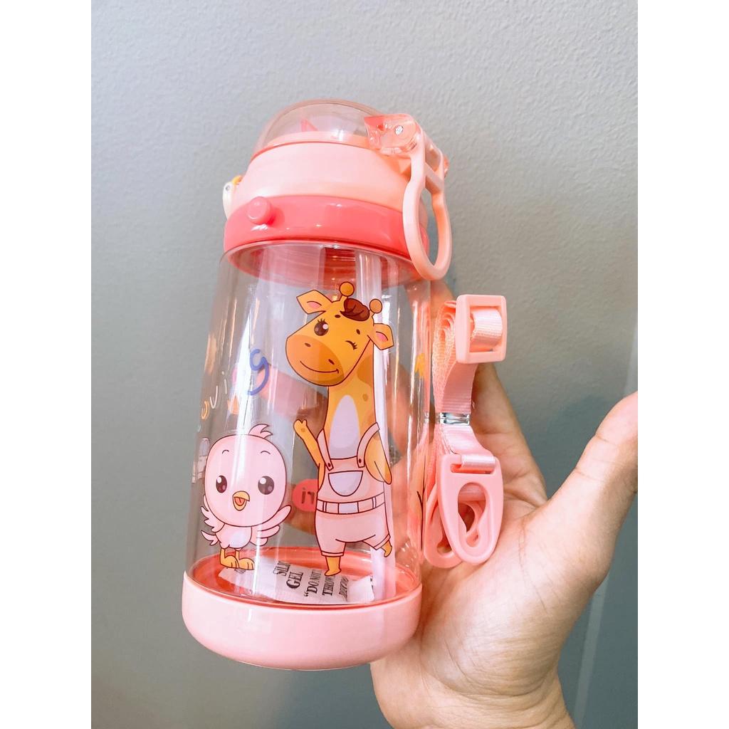 Bình Đựng Nước Cho Bé Hokori 450ml Siêu Cute Tích Hợp Ống Hút Kèm Dây Đeo