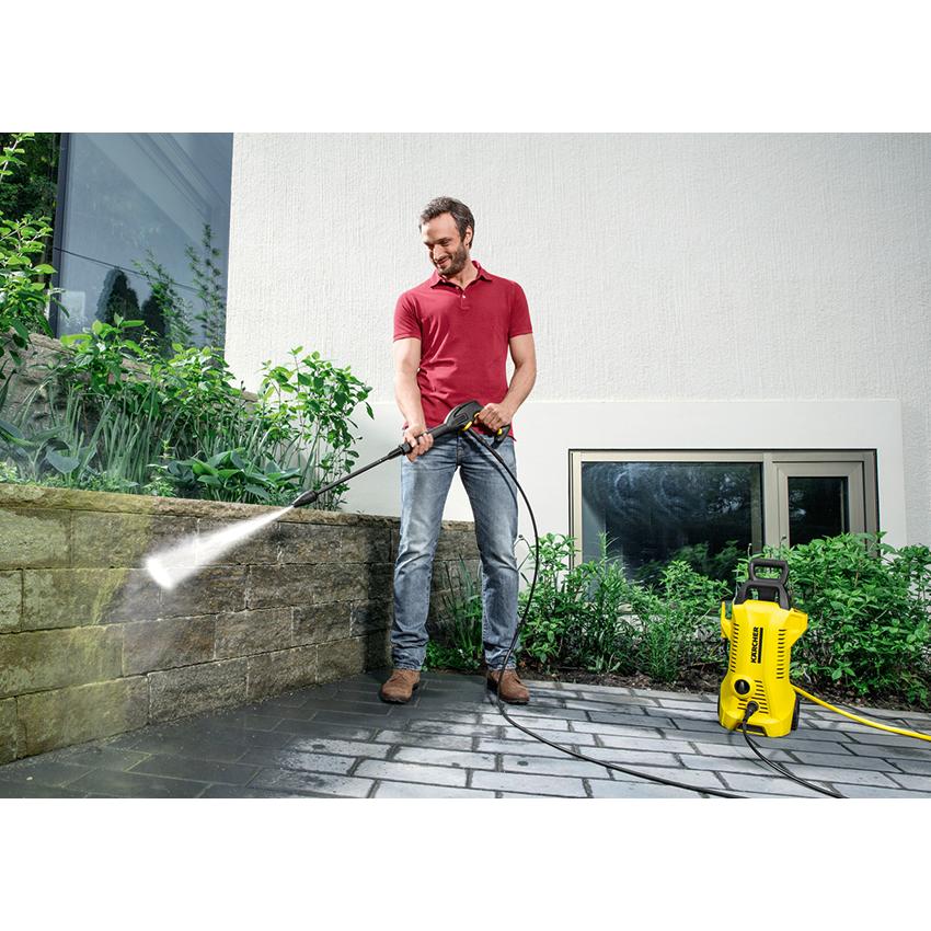 Combo Máy Phun Rửa Áp Lực Cao Karcher K2 Full Control Car Và Nước Rửa 3 Trong 1