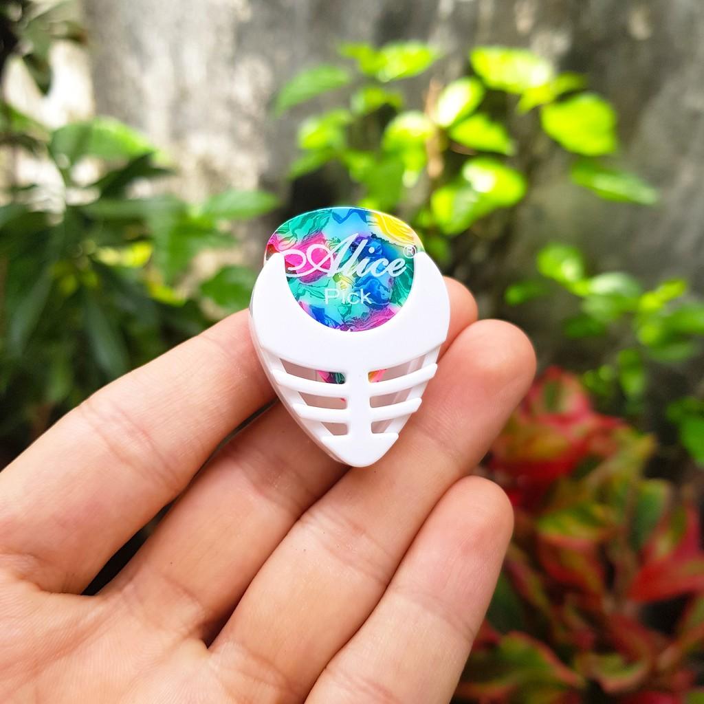 Hộp đựng Pick dán thùng đàn Guitar