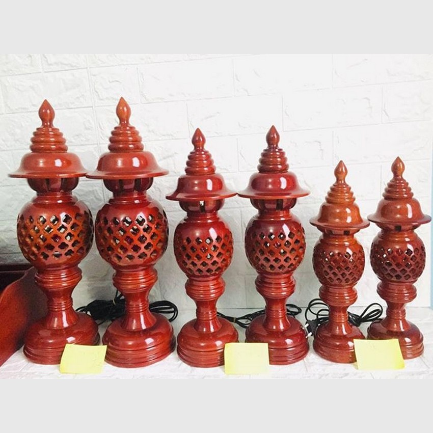 Đèn thờ quả dứa bằng gỗ xà cừ phun màu hương cao 36 cm, hàng loại 1, giá tại xưởng, bảo hành dài hạn