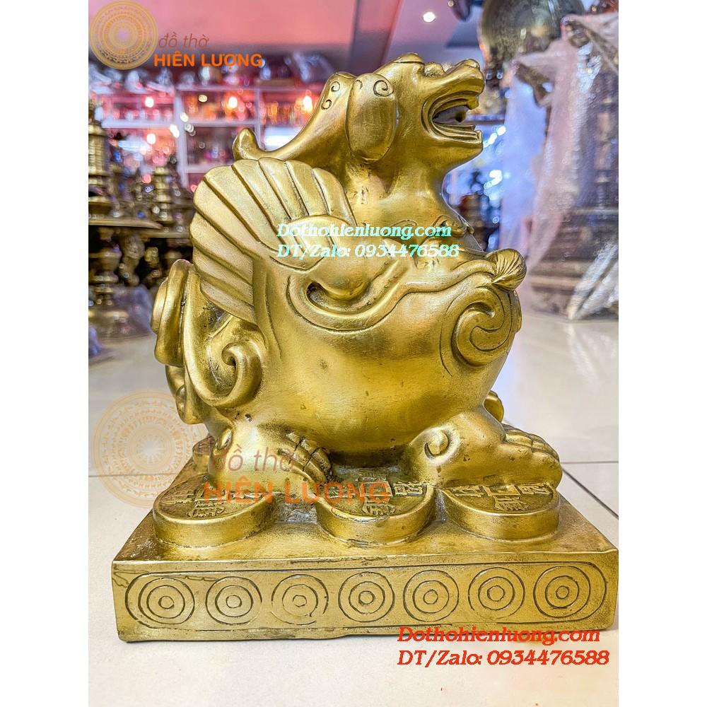 Tỳ Hưu Ngồi Bệ Vuông Để Két Bằng Đồng Vàng Nguyên Chất Kích Thước 25x20x20cm, Nặng 3,5Kg