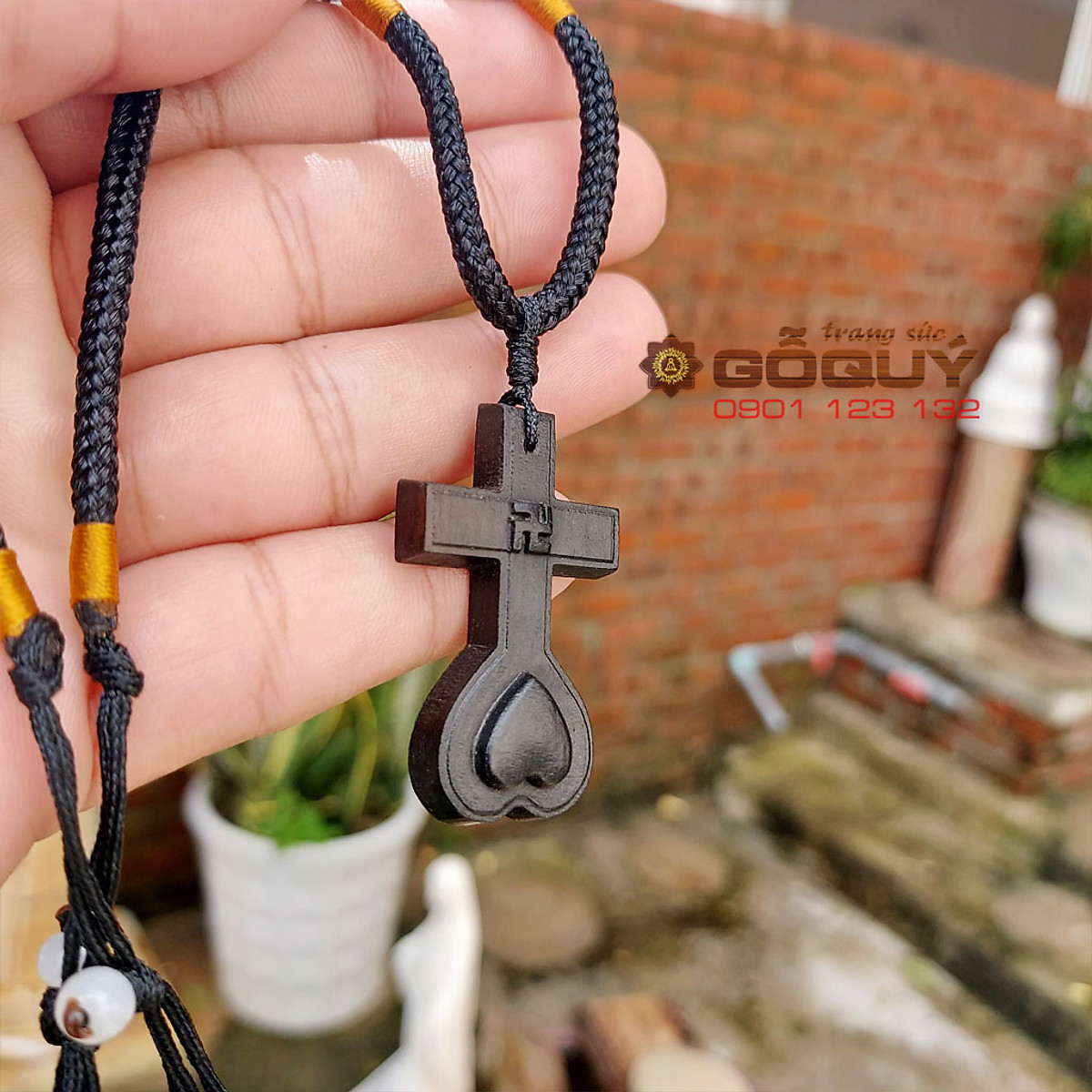 Thánh hiệu thiên tâm đạo gỗ mun tặng kèm dây vải