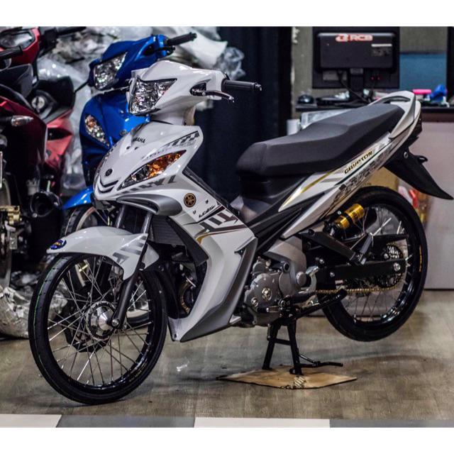 Tem dành cho xe Crypton 135 Rời đen trắng