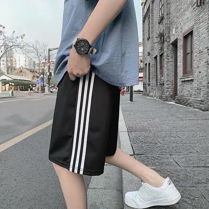 Quần 3 Sọc Đùi . Form freesize 38-65kg mang vừa. Chất dày co giãn mặc nhà, thể dục