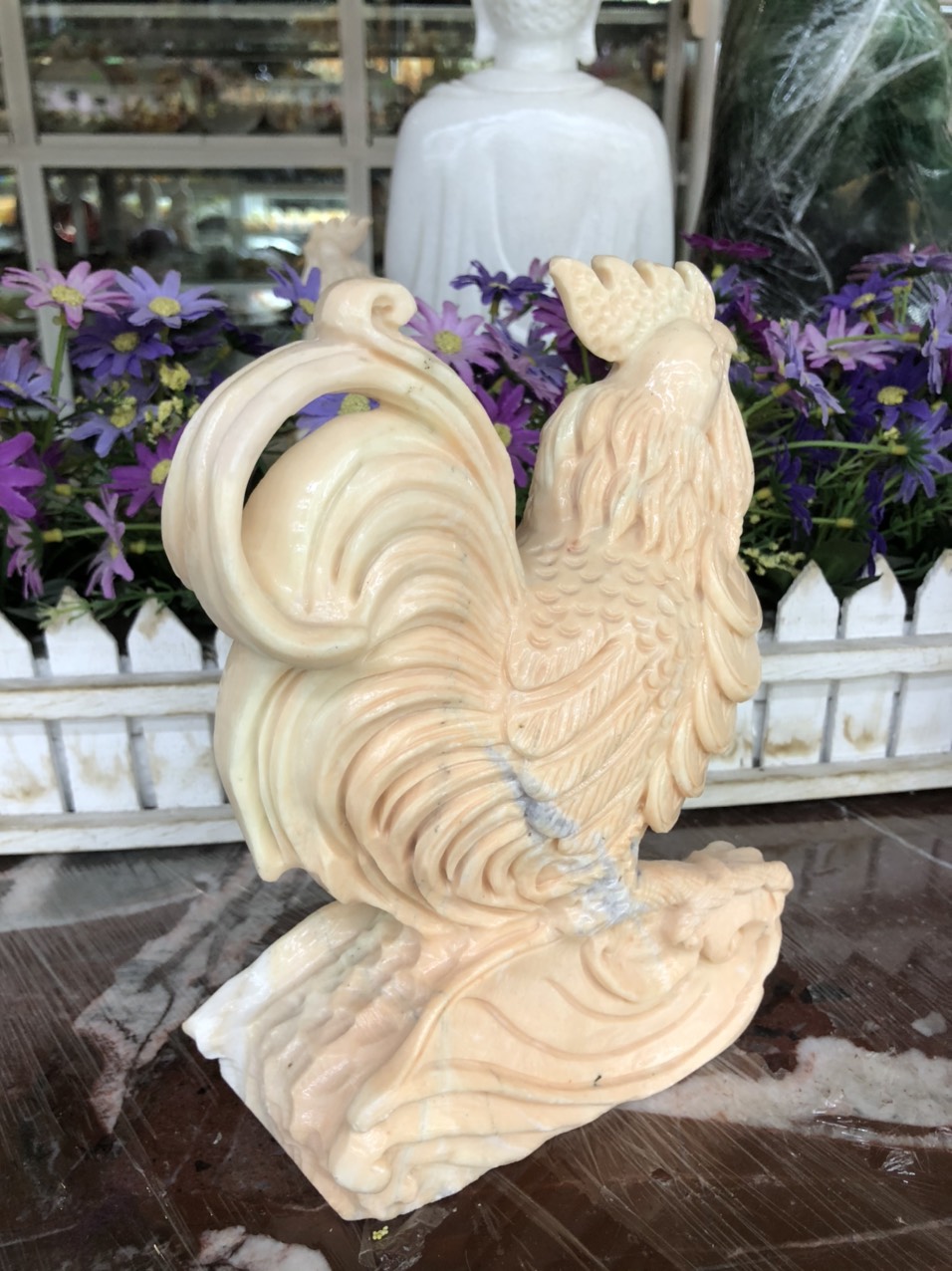 Tượng con gà phong thủy đá cẩm thạch vàng cà rốt trang trí bàn làm việc - Cao 20cm