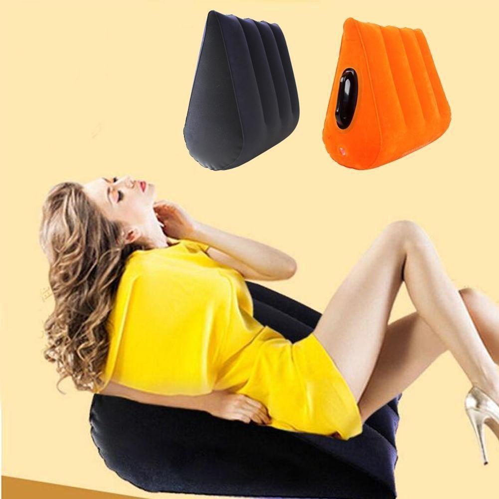 Gối bơm hơi hình tam giác hỗ trợ lưng cơ thể tiện dụng cho các cặp đôi (chọn mẫu) (tặng kèm bơm)