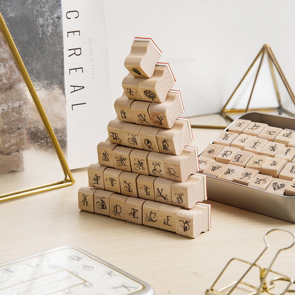 Bộ con dấu Alphabet kèm 2 hộp mưc cho con dấu màu ngẫu nhiên