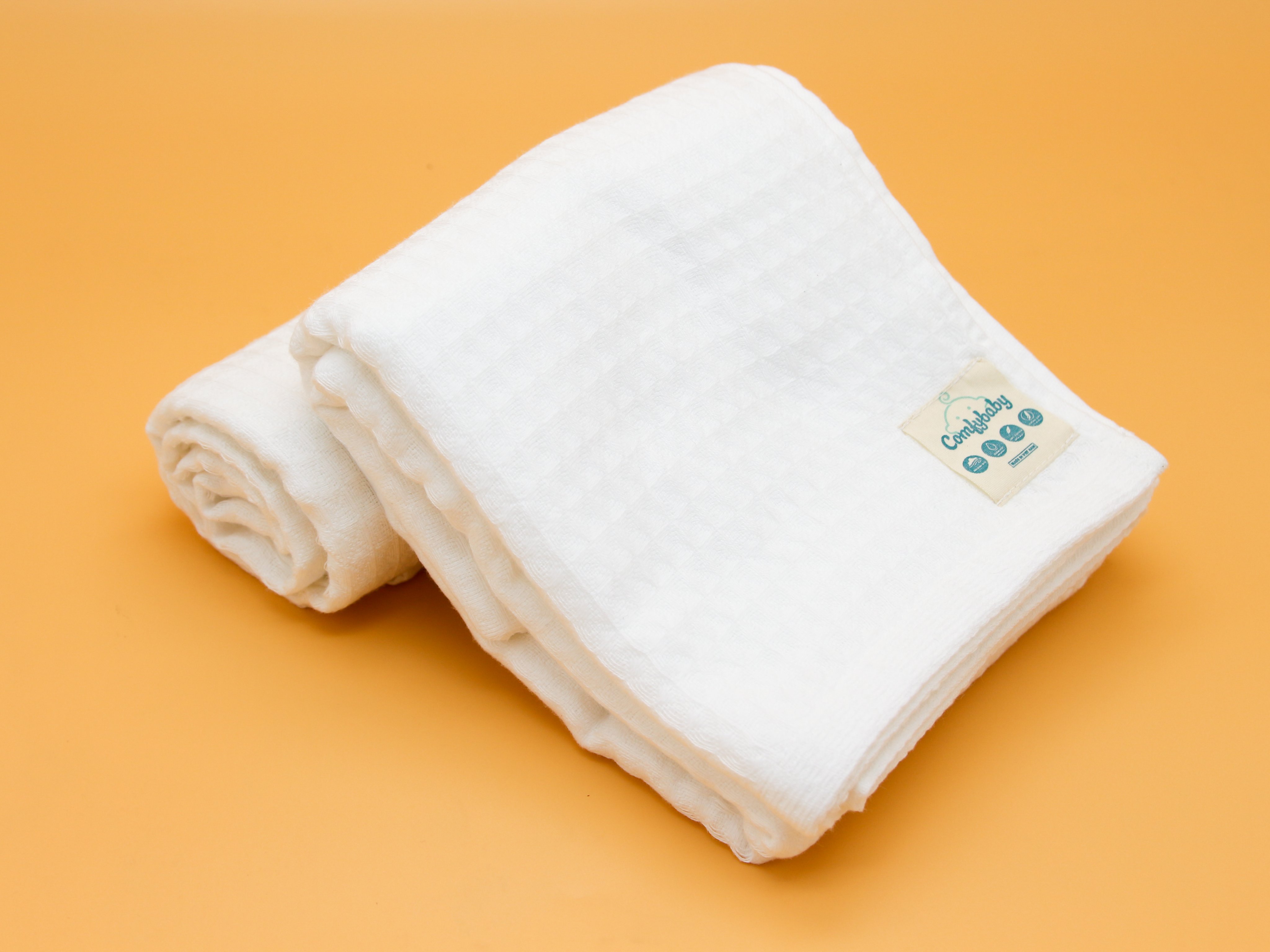 Made in Việt Nam - Set 5 khăn đa năng: Khăn sữa, khăn mặt 100% Cotton cao cấp Comfybaby hàng xuất khẩu - đồ dùng phòng tắm dành cho Mẹ & Bé CF1020-KM01-W kích thước 34x34cm,