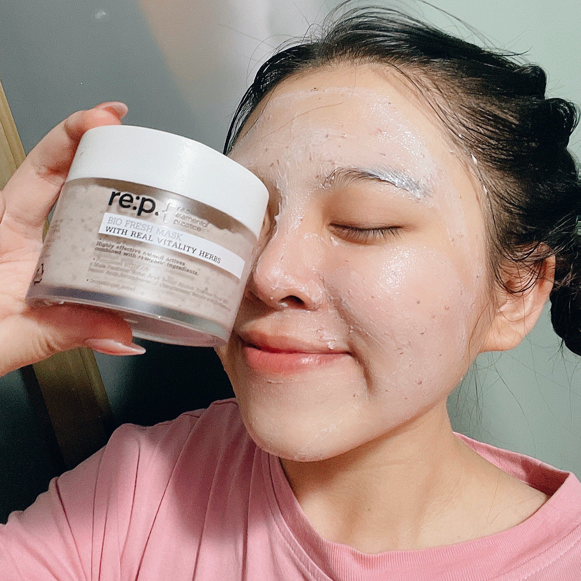 Mặt Nạ Đất Sét Hoa Hồng Dưỡng Trắng, Làm Đều Màu Da RE:P Bio Fresh Mask With Real Vitality Herbs 130g + Tặng 1 Băng Đô Tai Mèo