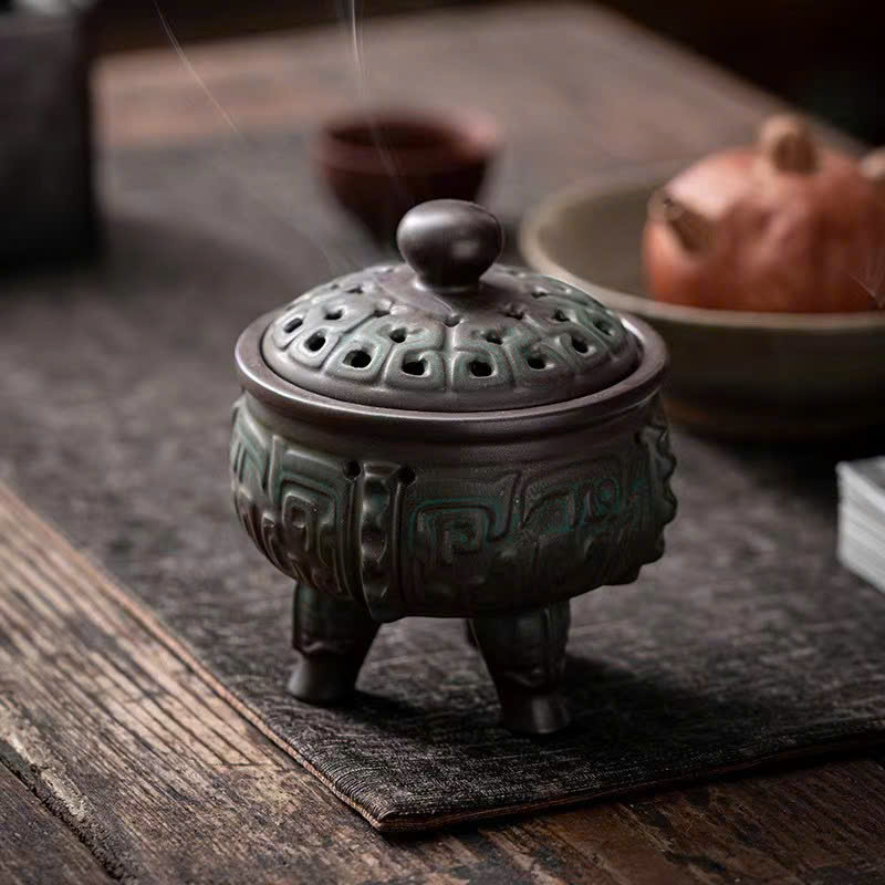 Lư trầm gốm kiểu đỉnh đồng cổ 3 chân