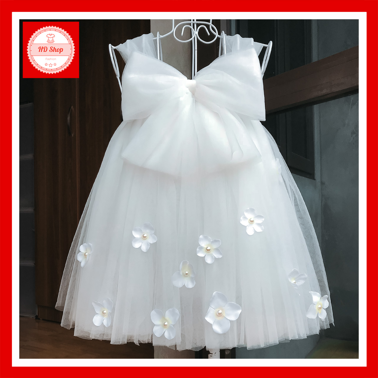Đầm tutu cho bé ️️ Đầm tutu trắng nơ hoa rơi tú cầu