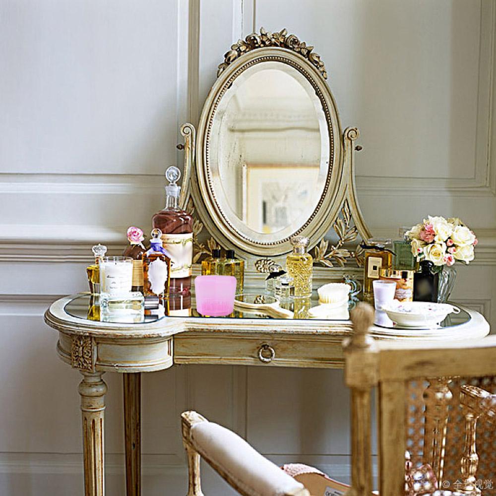 Hộp giặt làm sạch cọ trang điểm