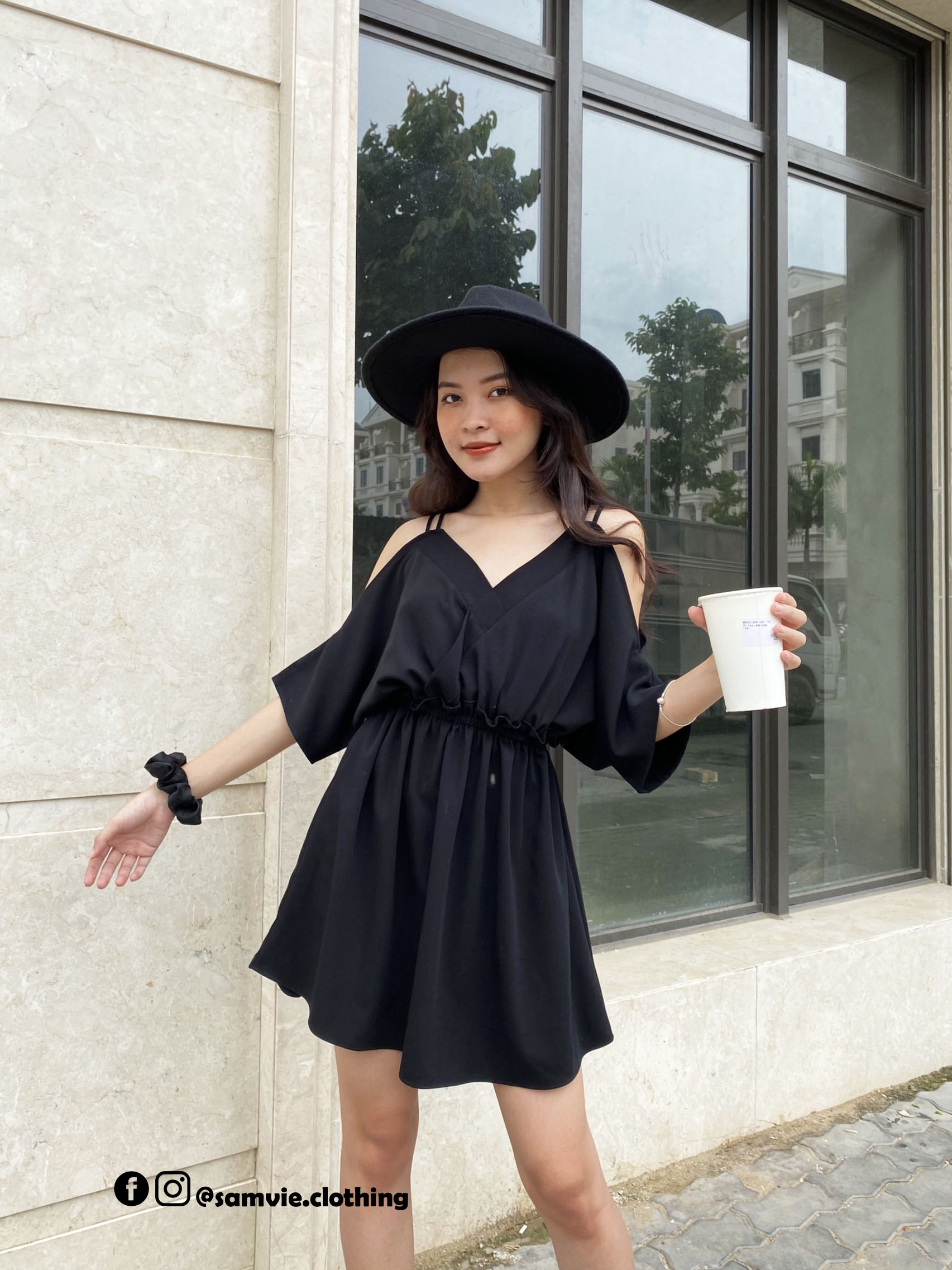 Đầm dây hở vai tay cánh dơi - Samvie