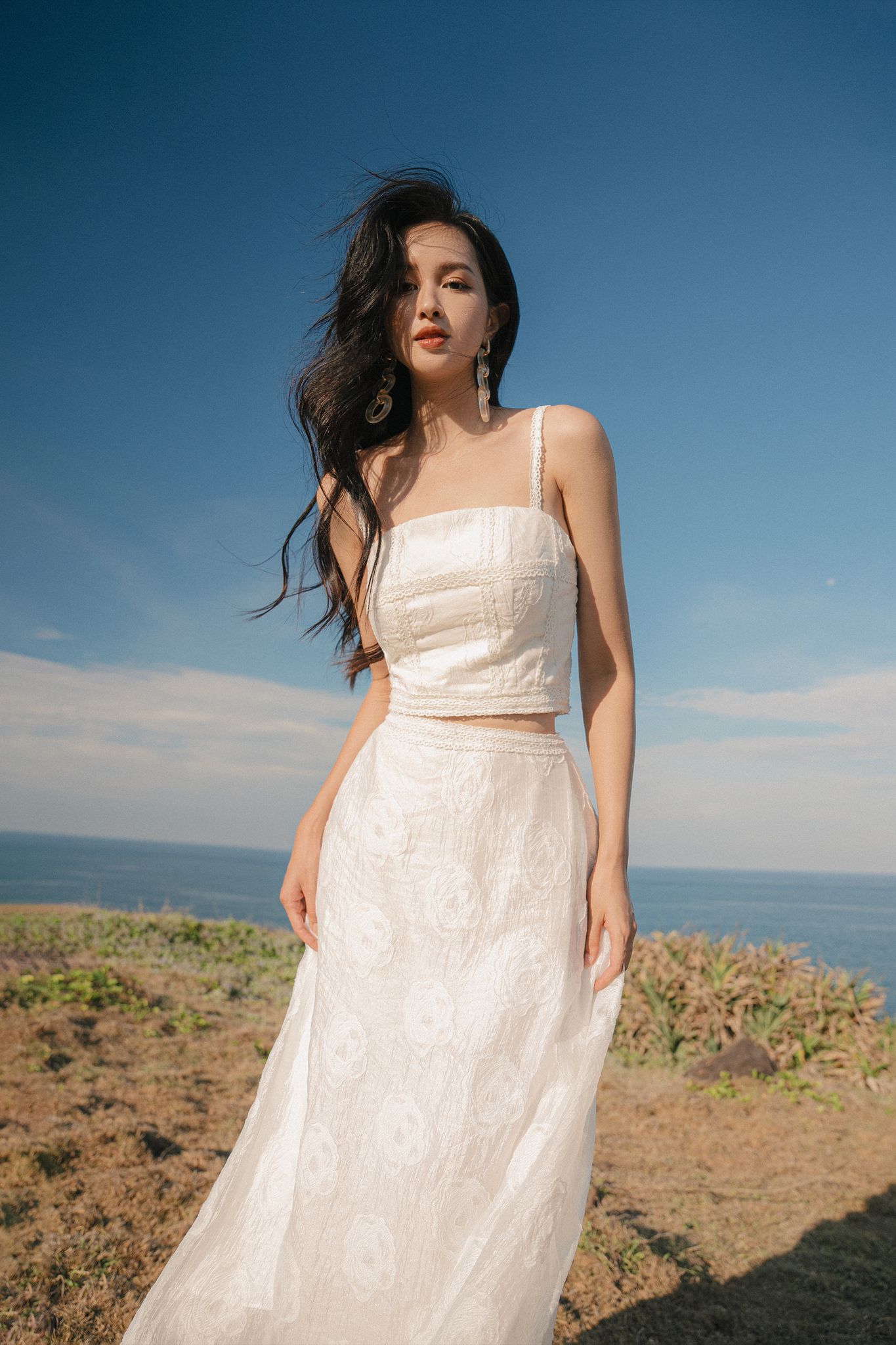OLV - Áo Pure White Top