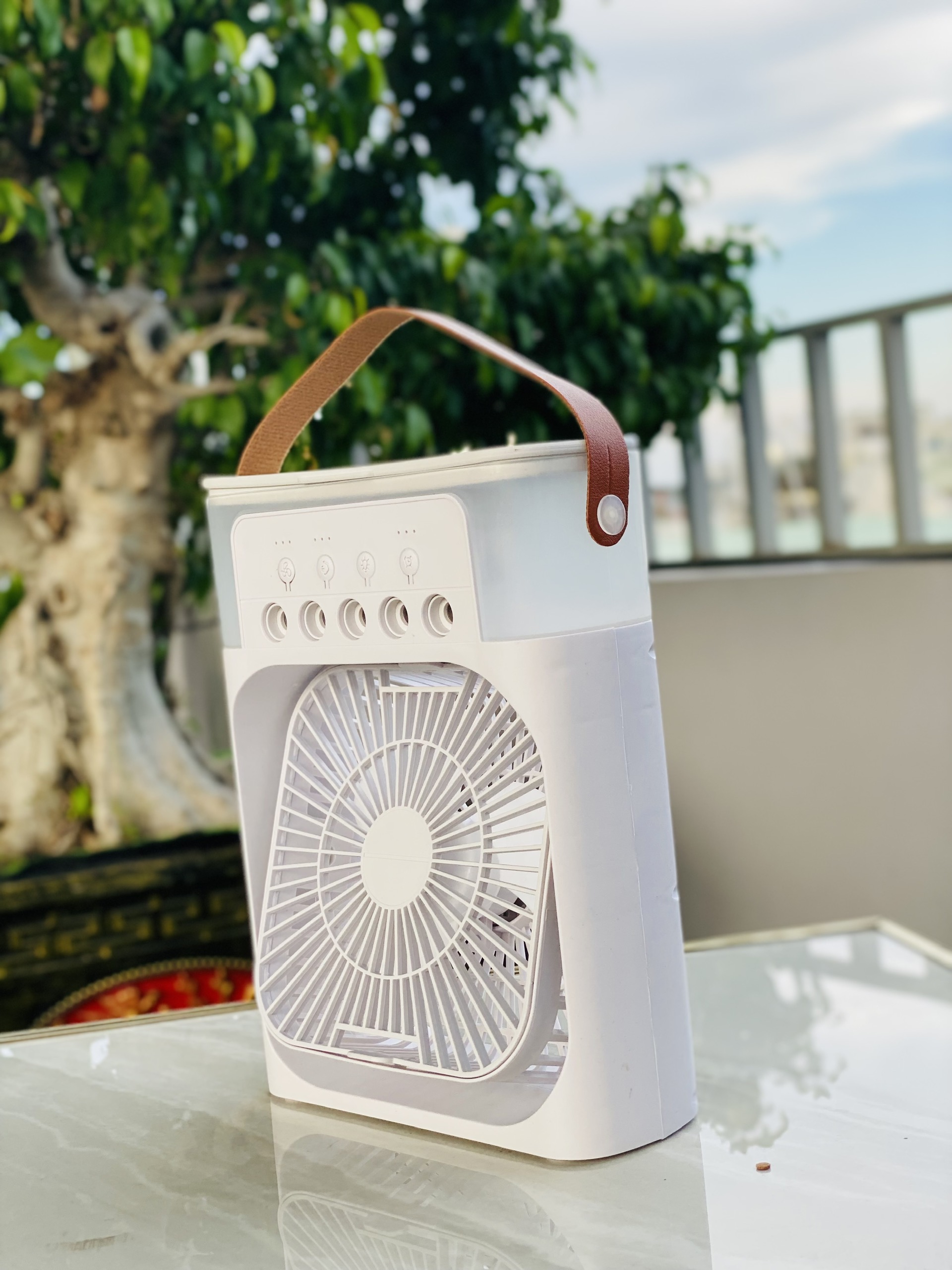 Quạt Điều Hòa Hơi Nước Mini A60 600ml , Quạt Phun Sương Tạo Ẩm Làm Mát Để Bàn Văn Phòng 5 Vòi Phun Đèn Led Nhiều Màu hàng nhập khẩu