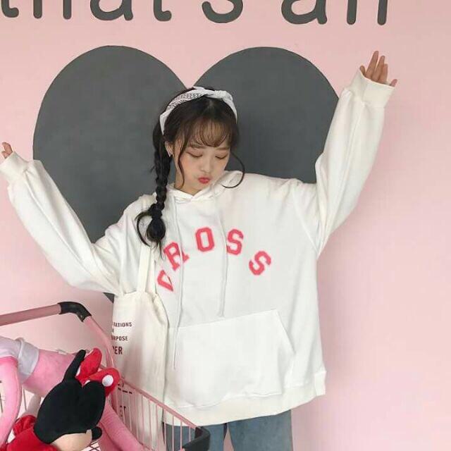 Áo hoodie cross chữ đỏ