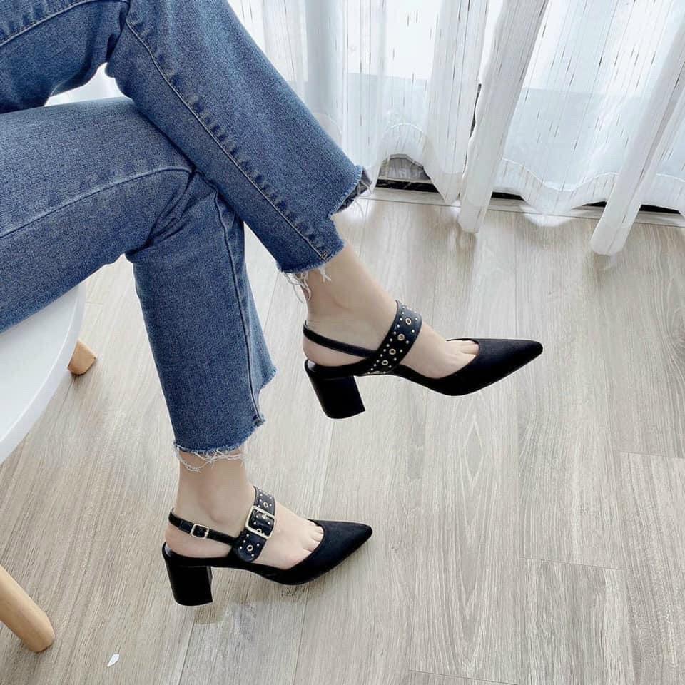 Sandal bít mũi nhọn quai ngang đục lỗ quai cài - 7P