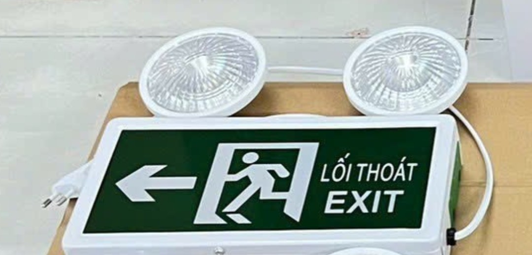 Đèn lối thoát ,đèn thoát hiểm,đèn mắt ếch,đèn khẩn cấp,đèn lối thoát exit mũi tên trái. hình ảnh đúng với sản phẩm hàng có sẵn