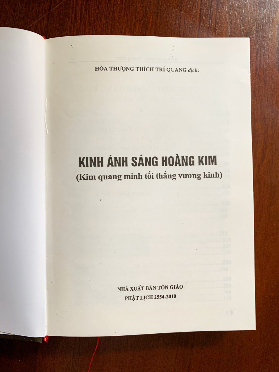 Kinh Ánh Sáng Hoàng Kim 