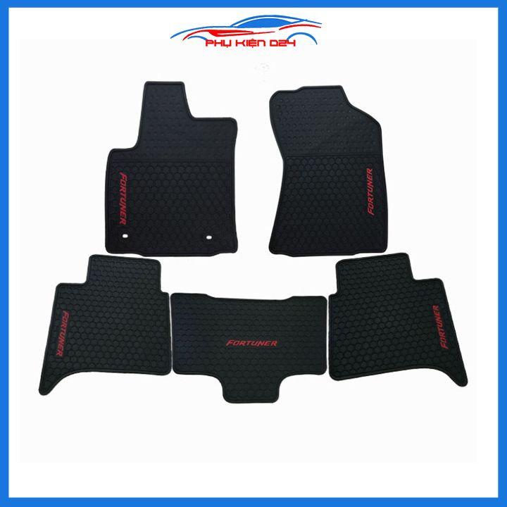 Lót sàn ô tô cao su Fortuner 2017-2018-2019-2020-2021-2022 trải sàn không mùi chống trơn trượt