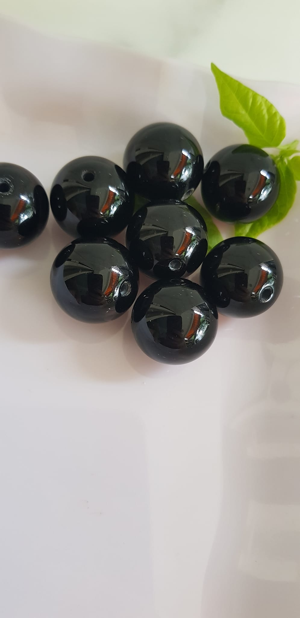 Hạt Lẻ rời Đá Mã Não Đen Đậm Đẹp phối vòng tay nam size lớn 20mm Hạt lẻ chuẩn hợp các Anh mạng Thuỷ , mệnh Mộc dành cho các anh cần hạt đá lẻ ạ