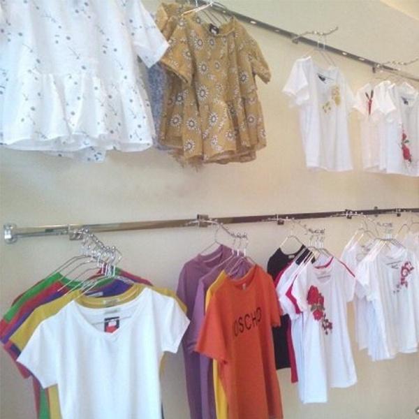 Cốc đỡ, cài thanh inocx cài móc treo quần áo cho cửa hàng, shop thời trang