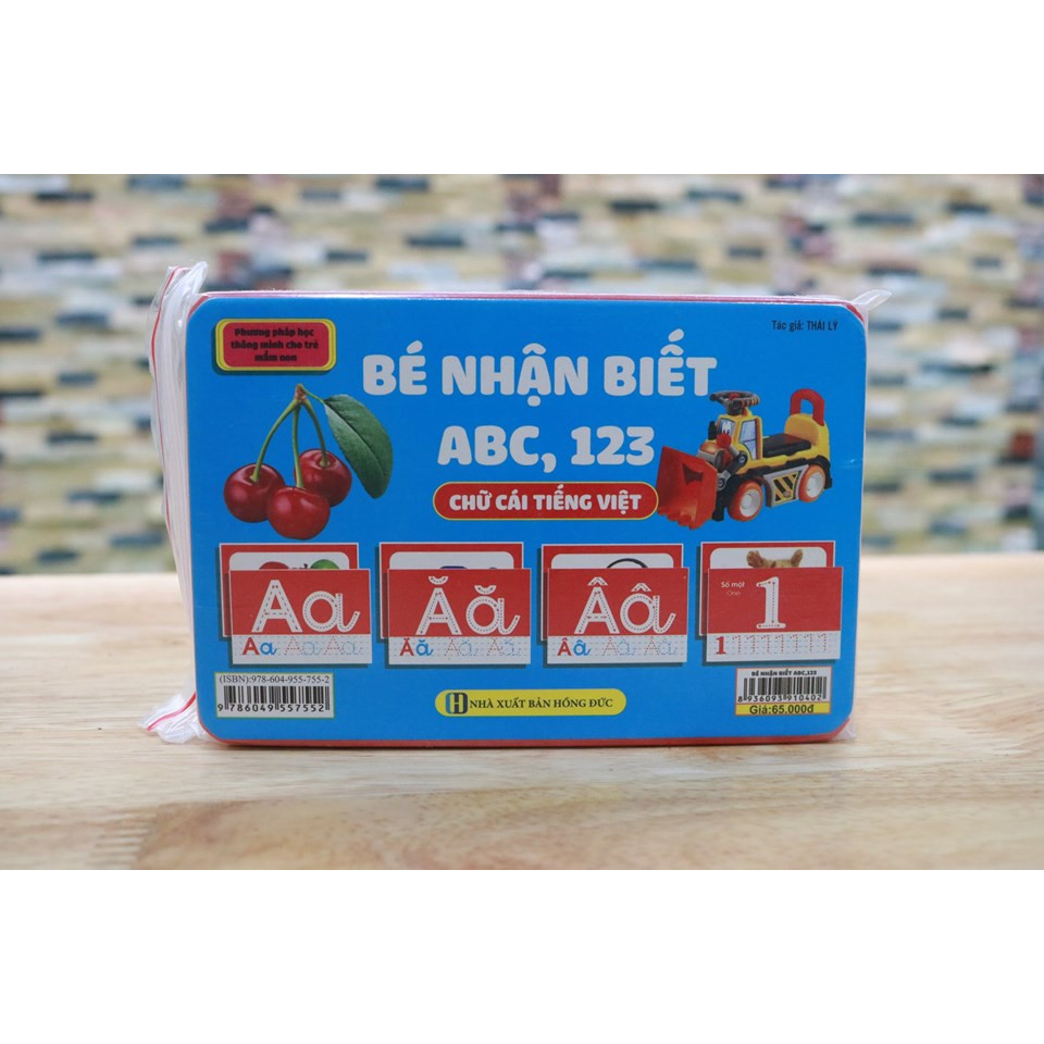 Bé Nhận Biết ABC,123 Chữ Cái Tiếng Việt - Thẻ in 2 Mặt, Kích Thước 10 x 15 cm, Song Ngữ Anh Việt (44 Thẻ)