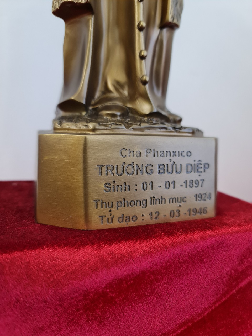 Tượng Cha Bửu Diệp 40 cm - Tượng Công giáo