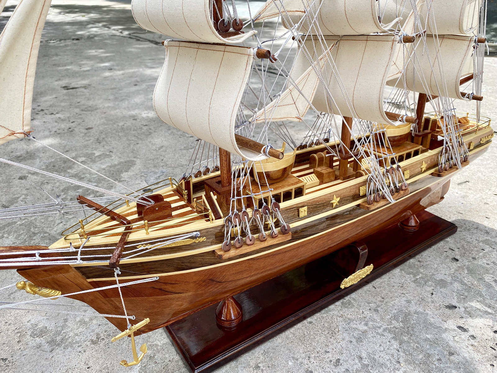 Mô hình thuyền gỗ phong thủy Cutty Sark dài 97cm, thuyền buồm trang trí gỗ tự nhiên, quà tặng khách hàng đối tác