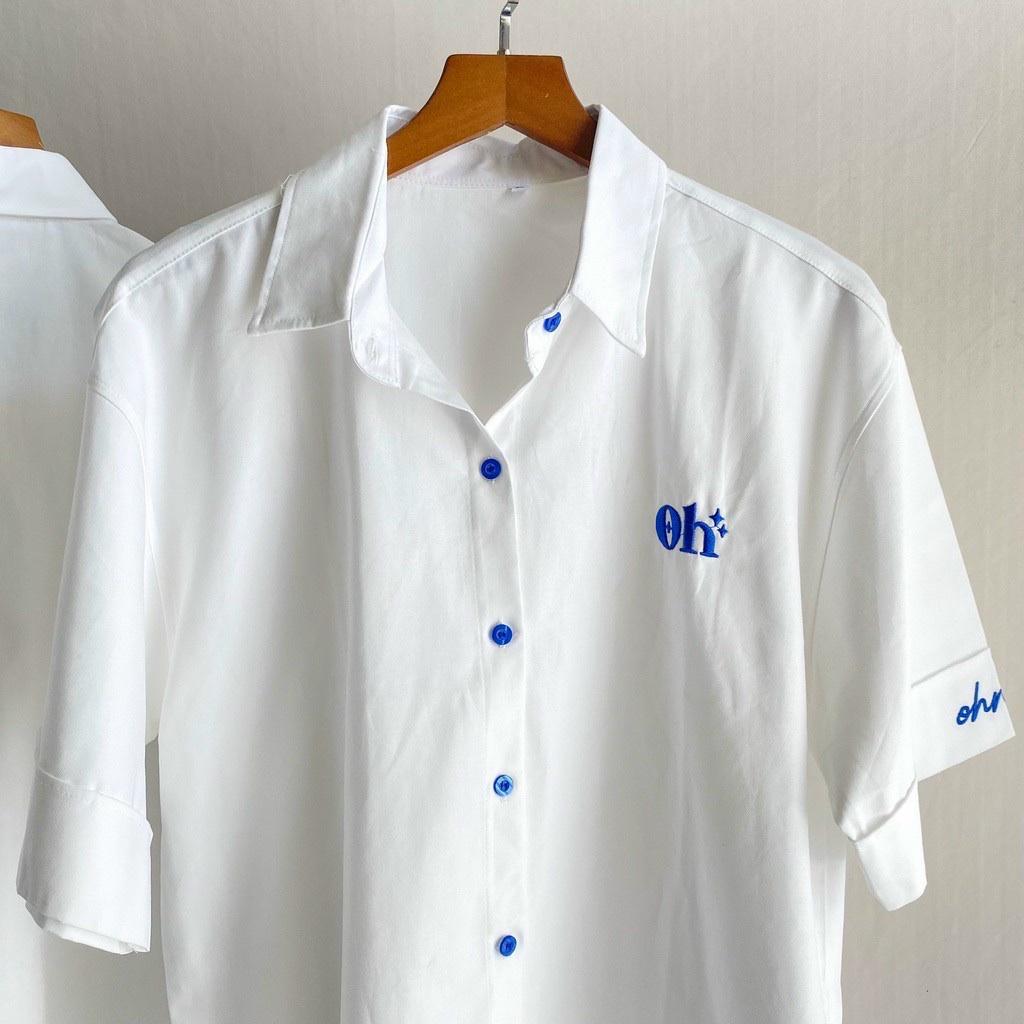 Áo sơ mi trắng nữ THÊU LOGO OH XANH phối nút xanh Chất kate lụa mịn rộng đẹp