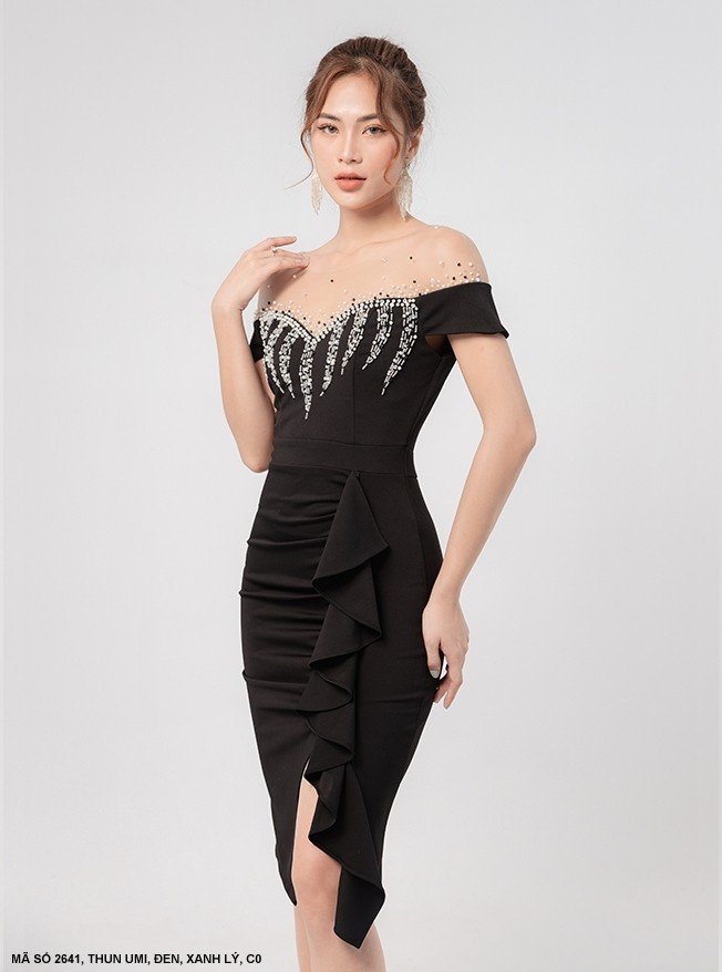 ĐẦM TRỄ VAI DÚN BÈO VÁY VÀ NGỰC ĐÍNH HẠT