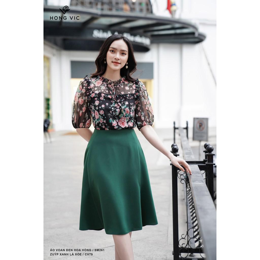 Áo nữ thiết kế Hongvic voan đen hoa hồng SM261