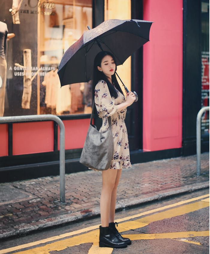 Đầm xòe hoa đuôi cá tay lỡ dịu dàng, thời trang trẻ, phong cách Hàn Quốc