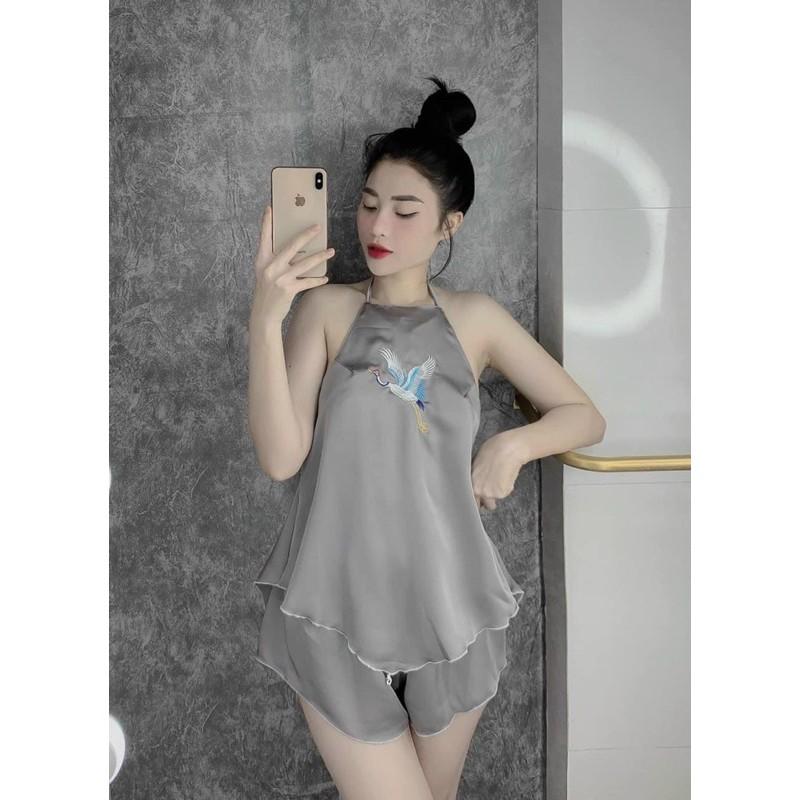 Set áo yếm hở lưng hạt thêu