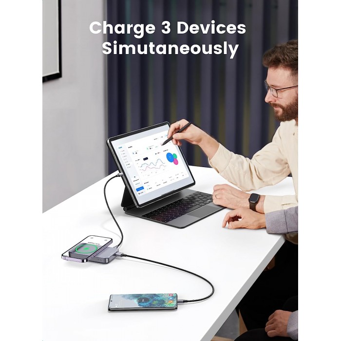 Pin Sạc Dự Phòng không dây UGREEN PB206 10000mAh có chân đỡ hàng chính hãng
