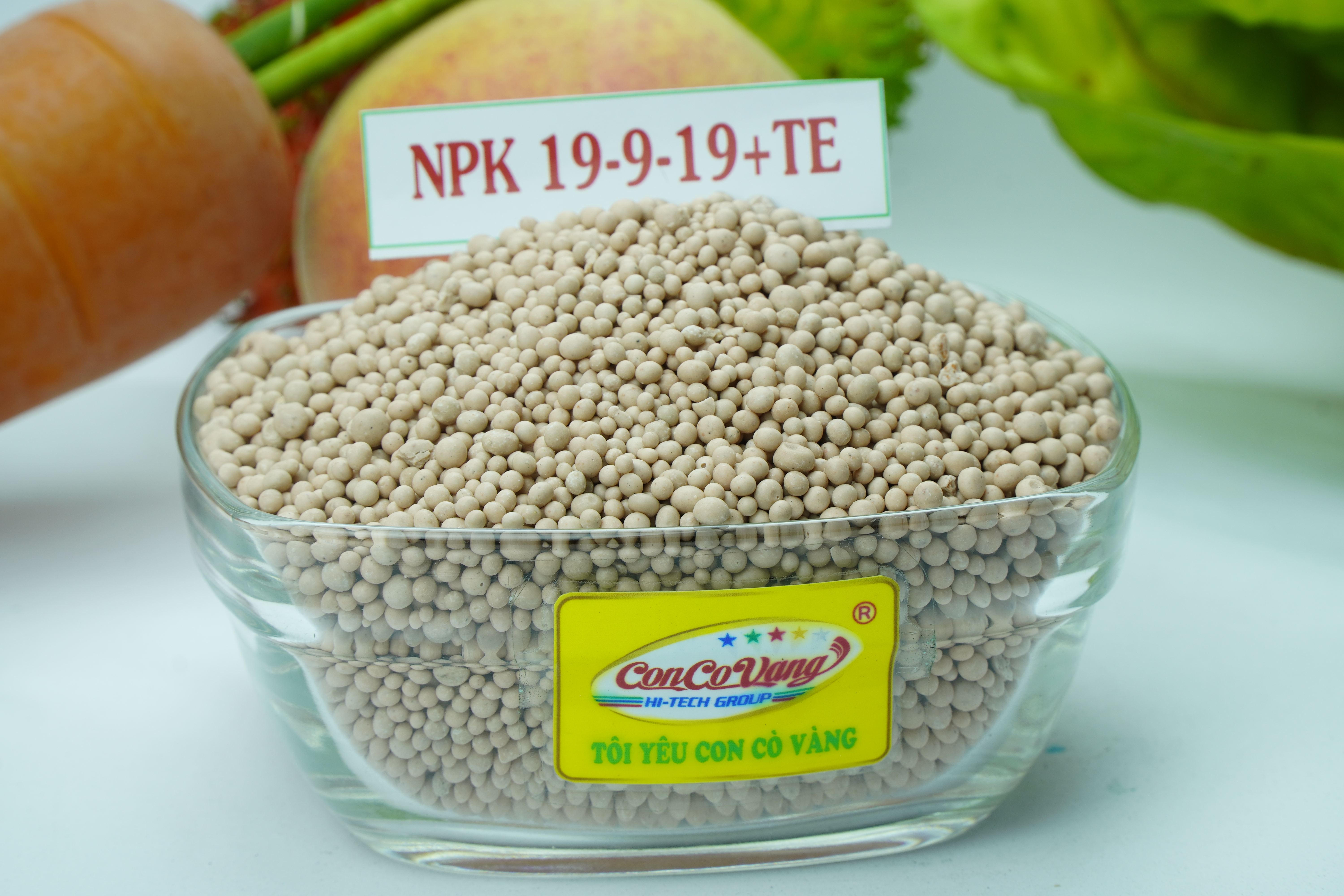 Phân bón Hi-Tech 4.0 NPK 19-9-19+TE