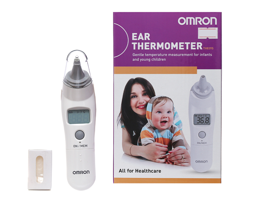Nhiệt kế điện tử hồng ngoại đo tai Omron TH839S