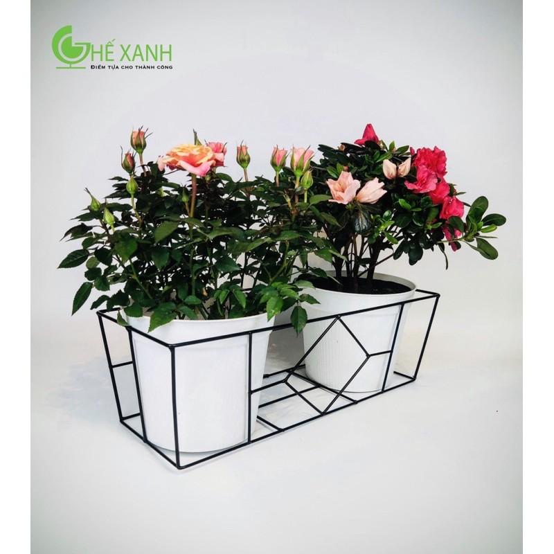 Bộ chậu nhựa và giỏ sắt treo ban công loại dài, trồng hoa - sắt sơn tĩnh điện
