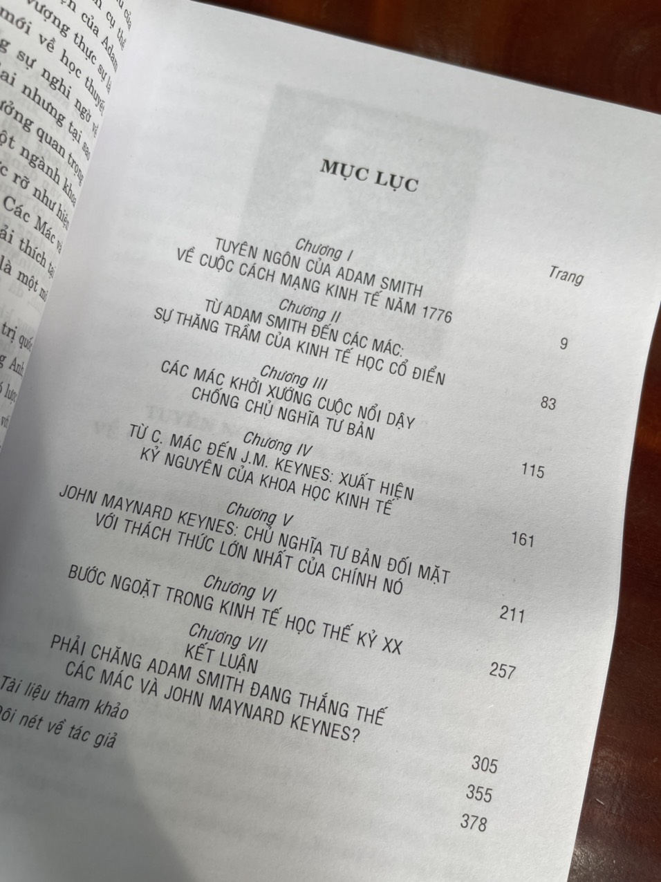 Ba người khổng lồ trong kinh tế học – ADAM SMITH, CÁC MÁC và JOHN MAYNARD KEYNES - Mark Skousen - NXB Chính trị Quốc gia Sự thật