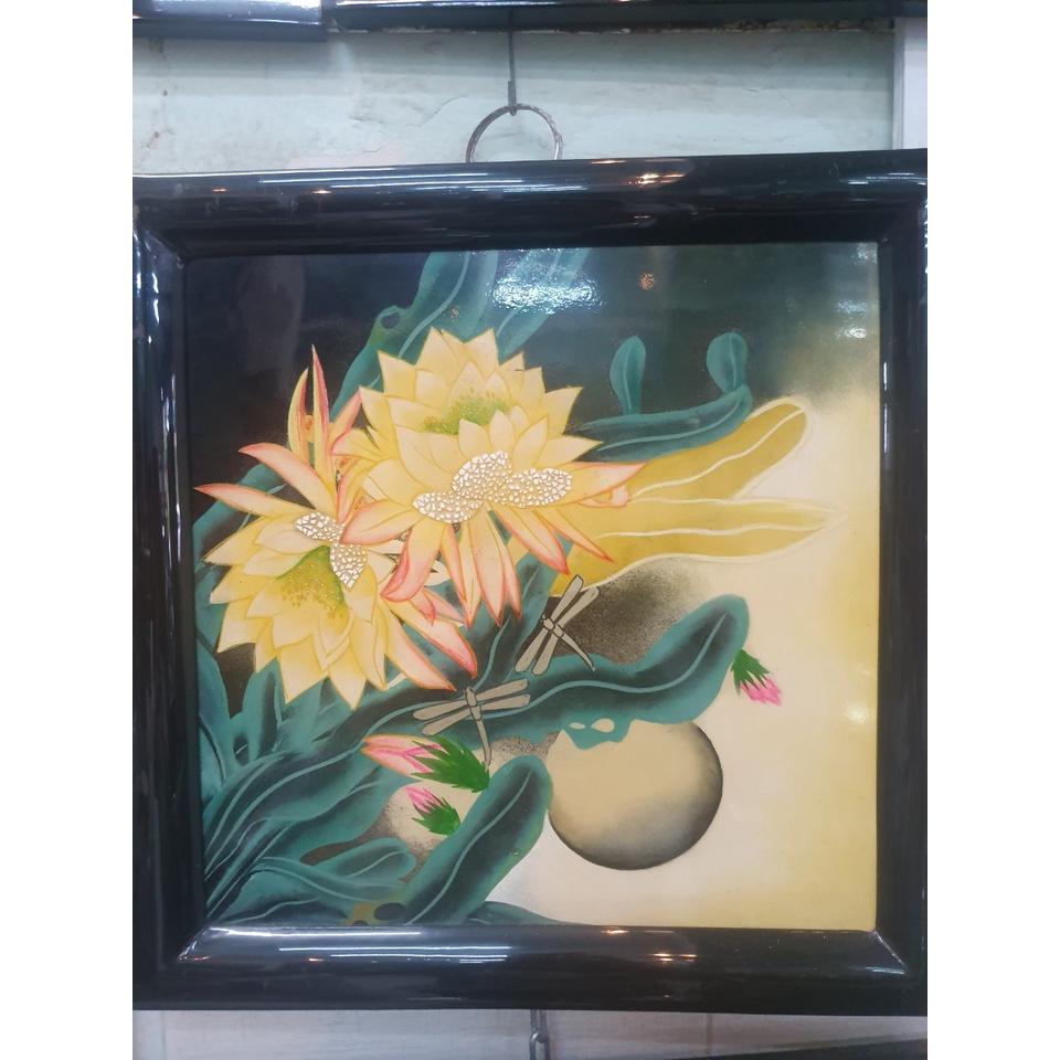 Tranh sơn mài cao cấp Thanh Bình Lê size 37X37 cm khung gỗ sơn mài chất lượng treo tường, trang trí nhà cửa, văn phòng