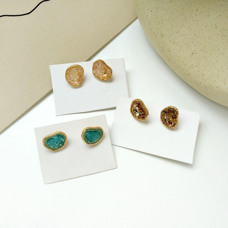 Khuyên tai xà cừ phong cách hàn quốc Bisou.accessories