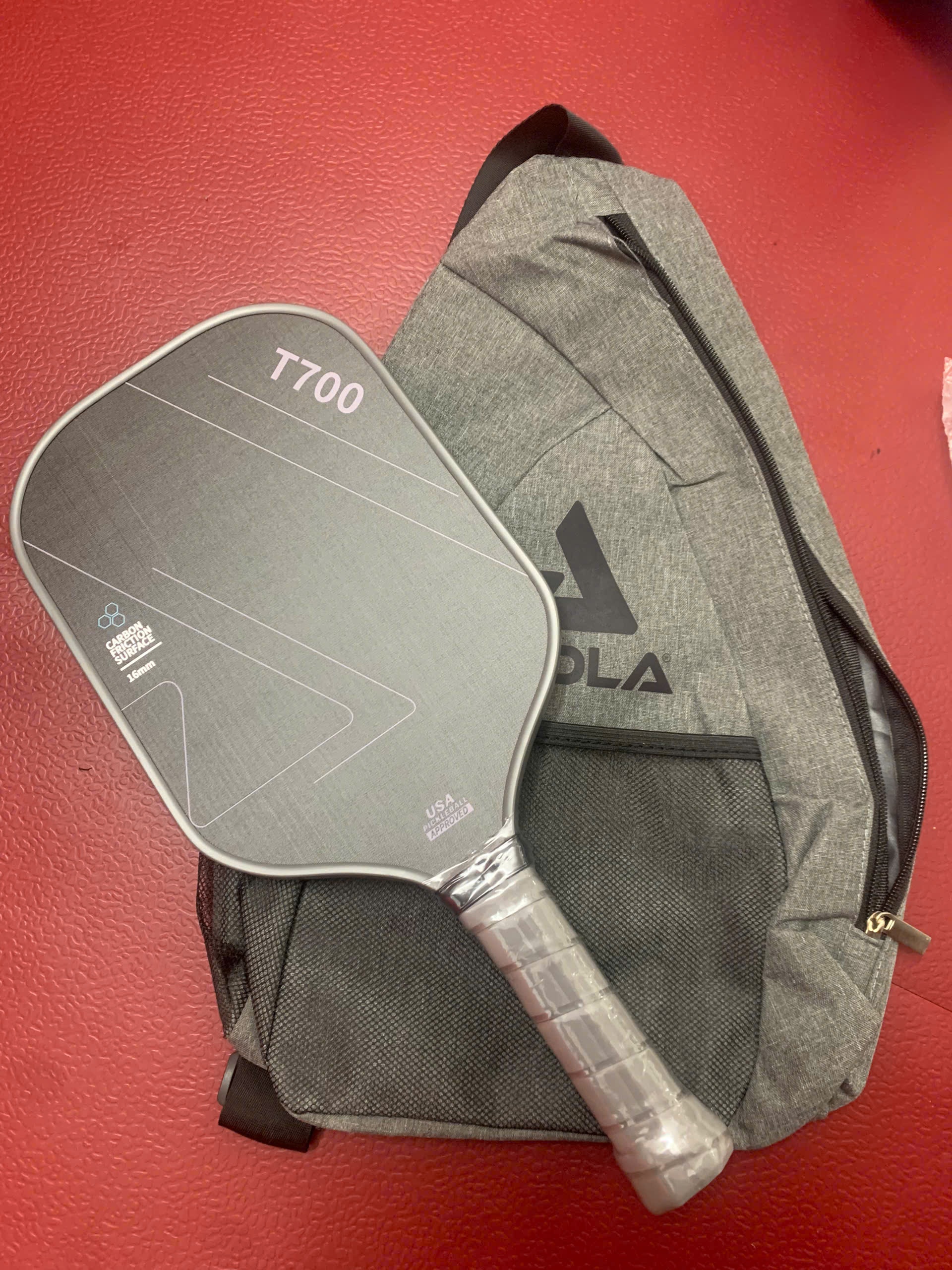 Vợt Pickleball T700 mặt carbon dầy 16mm tặng kèm túi đựng chéo + 2 bóng chuẩn thi đấu + cuốn cán vợt chống mồ hôi tay