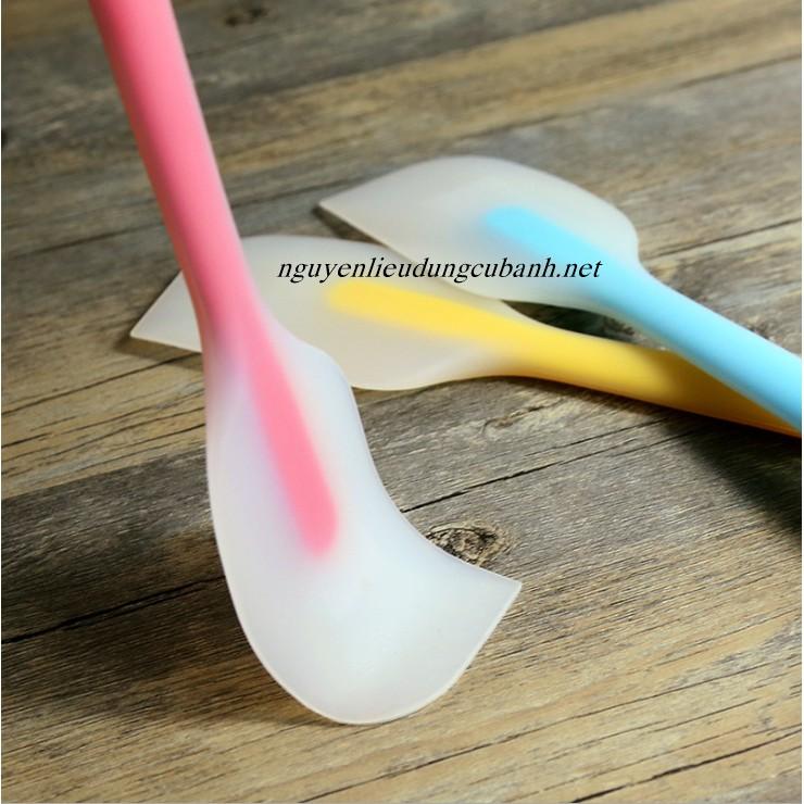 Spatula - Phới Trộn Bột Vét Bột chất liệu Silicon đúc trong suốt.
