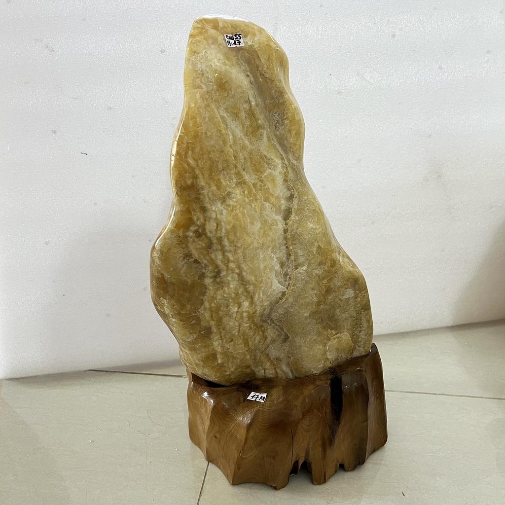 Cây đá, trụ đá để bàn tự nhiên màu Trắng Ngà xuyên sáng cao 55 cm nặng 17 kg cho người mệnh Kim và Thổ