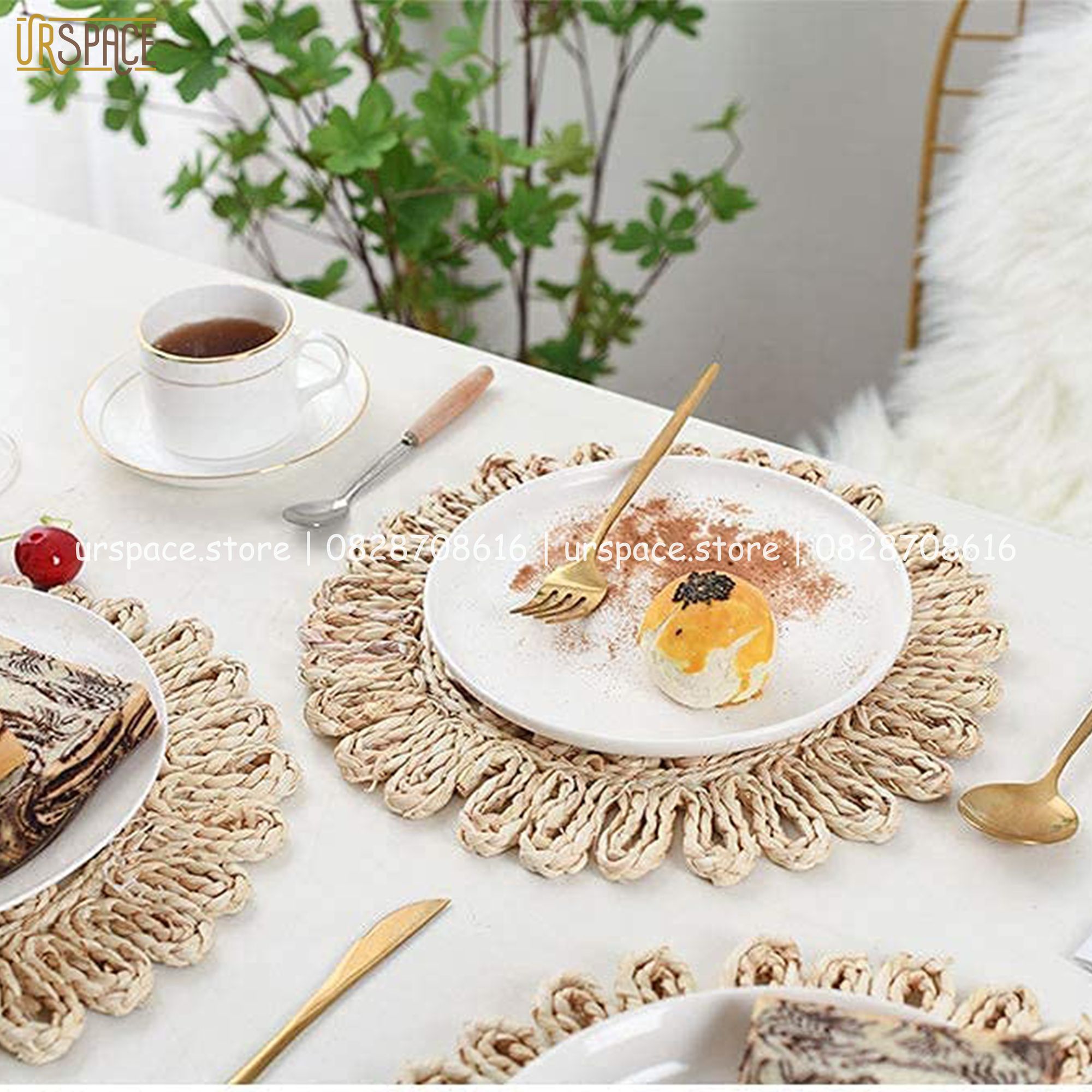 Tấm lót đĩa đường kính 30 cm trang trí decor bàn ăn bằng cói hình tròn/ Hand-woven seagrass place mat D30 cm