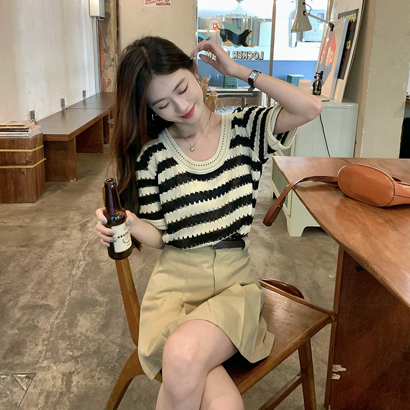 Áo len nữ dệt kim, áo len lưới dày họa tiết kẻ sọc phối màu hot trend Al42