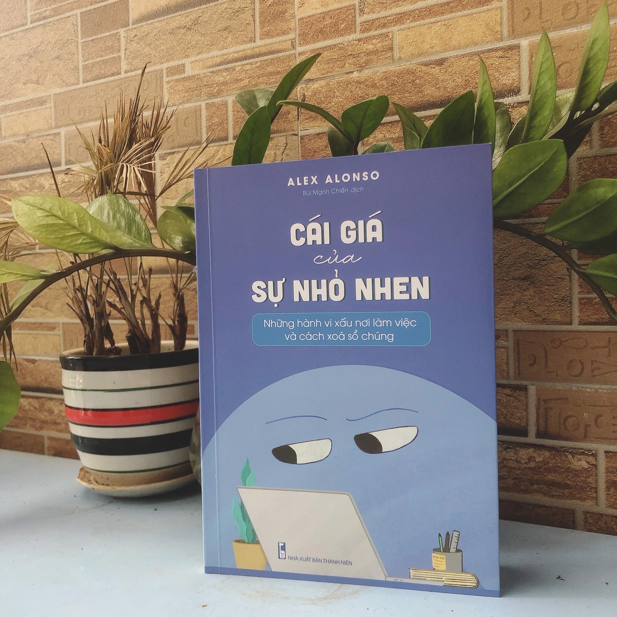  Sách: Cái Giá Của Sự Nhỏ Nhen